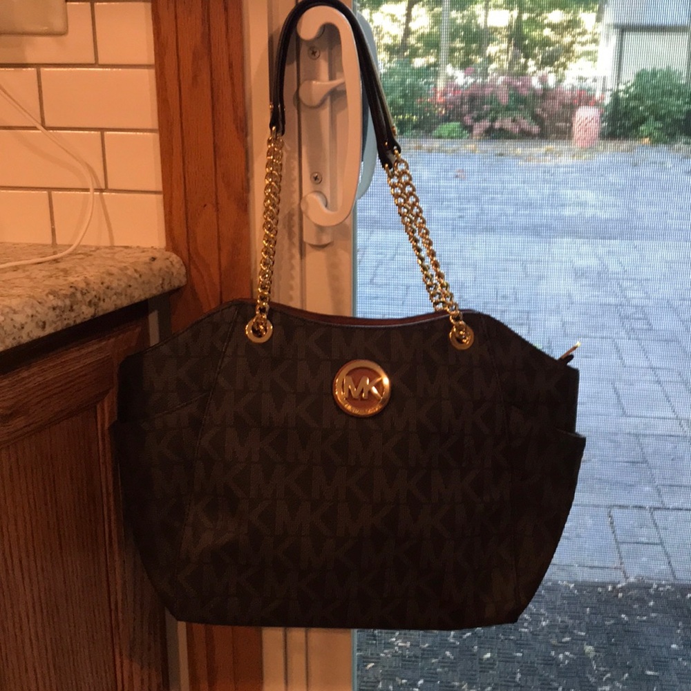 Michael Kors purse